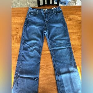 levis perfectly slimming 512 bootcut Size 16M